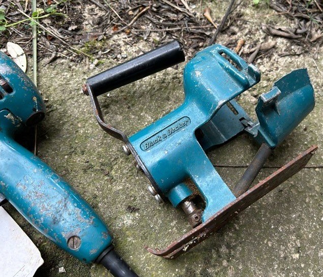 Outillage électroportatif ancien, de marque Black & Decker